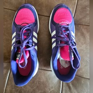 Adidas sneakers size 8